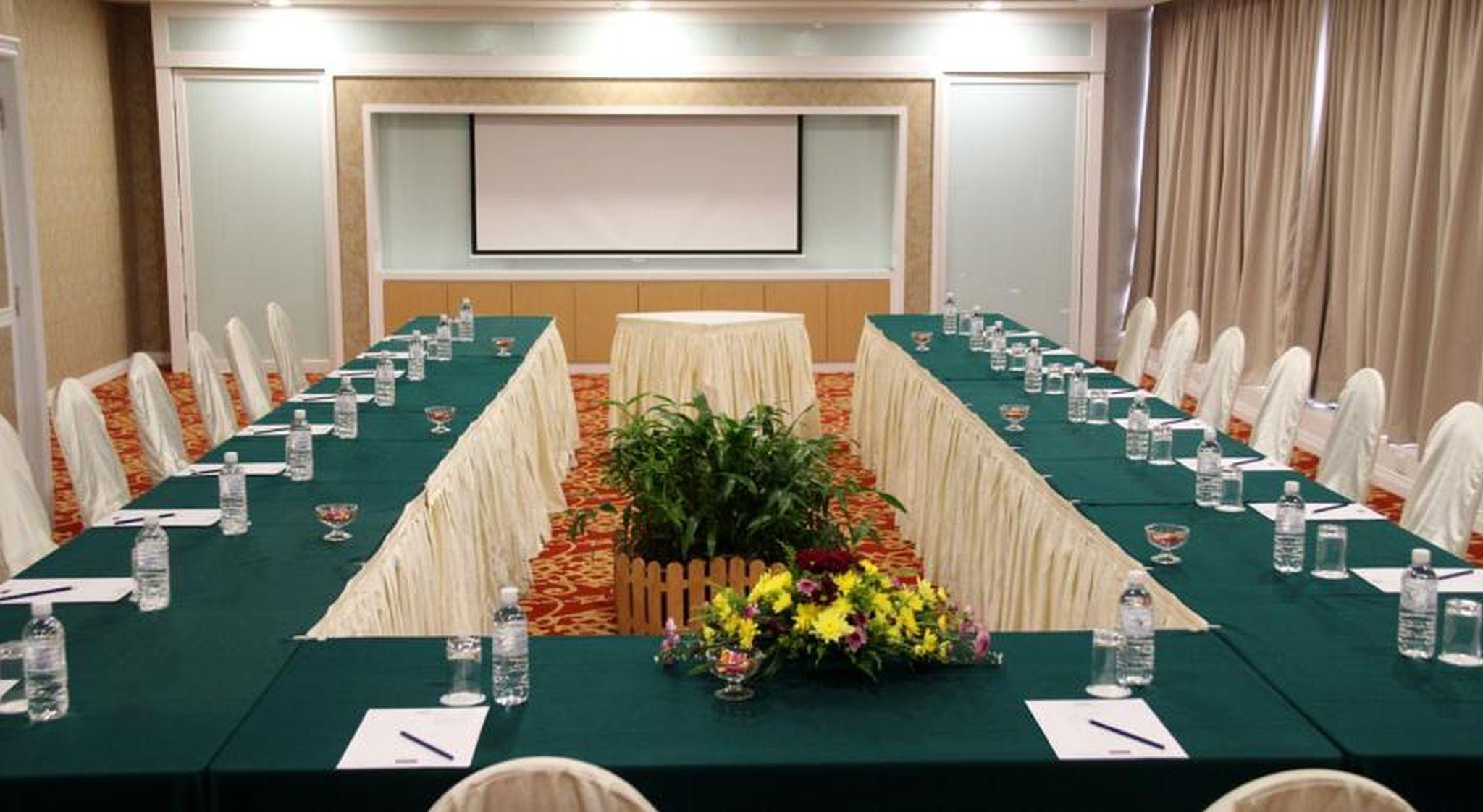 Grand Riverview Hotel Kota Bharu Ngoại thất bức ảnh