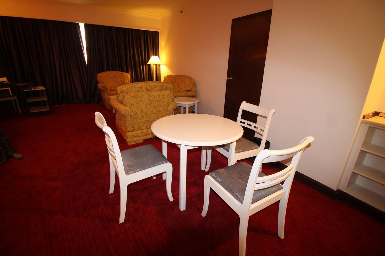 Grand Riverview Hotel Kota Bharu Ngoại thất bức ảnh